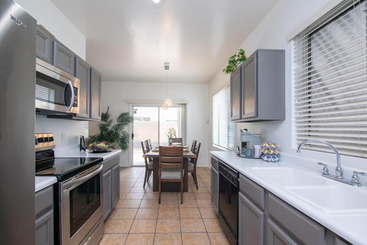 Stylish Home Phoenix - Low Rates Now! Luaran gambar